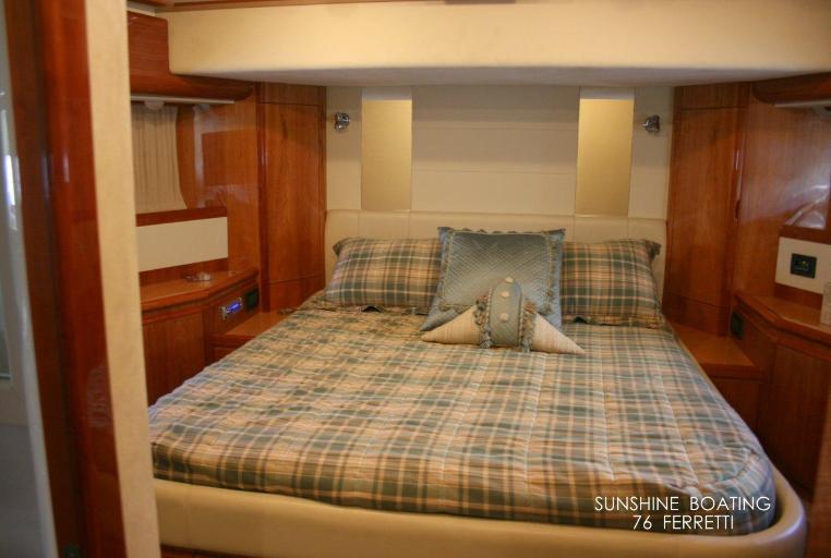 76_FERRETTI_-H-762x512