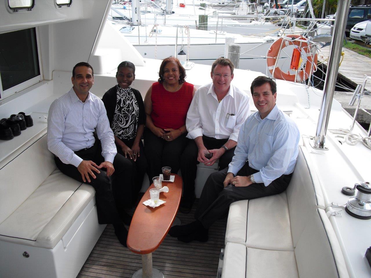sunshine-boating-44-lagoon-aft-1