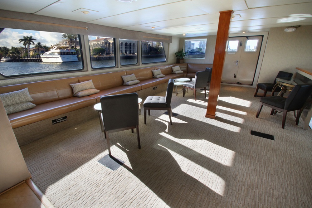 sunshine-boating-lounge-deck-2